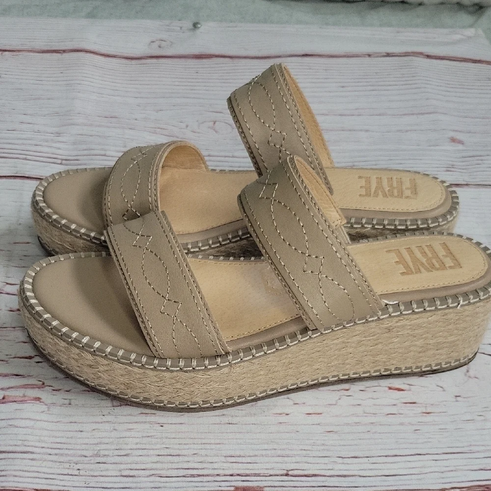 Frye Women's Beige Leather Espadrille Wedges Size 8